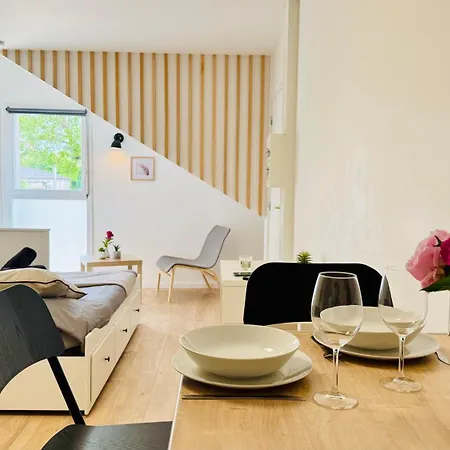 L'essentiel - Parking & Wifi Apartment *