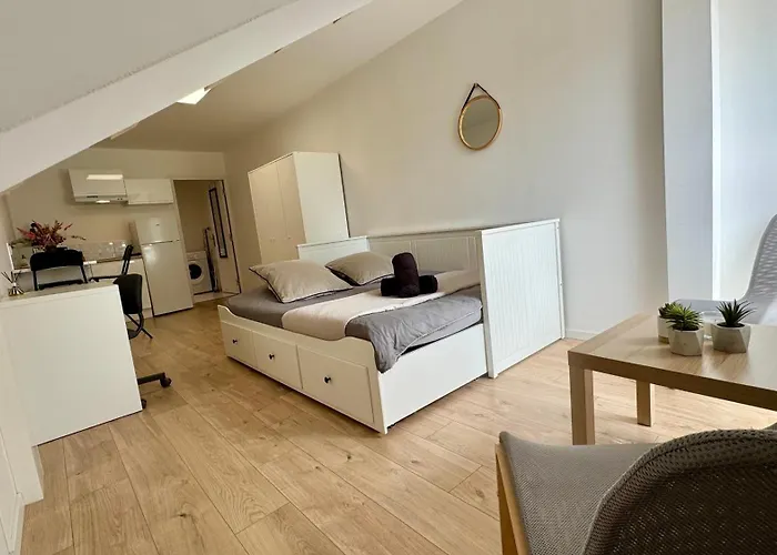 Apartament L'essentiel - Parking & Wifi